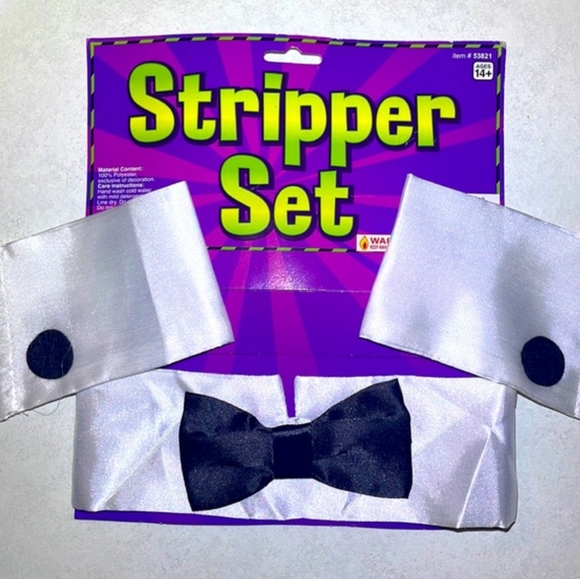 Costume cuffs and collar set $9 ea or 2 for $15 - Picture 6 of 7